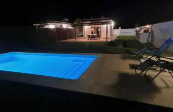 Las Casitas de la Barrosa con jardín y piscina - Foto 9