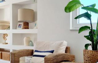 Salt & Stone Villa - Photo 10