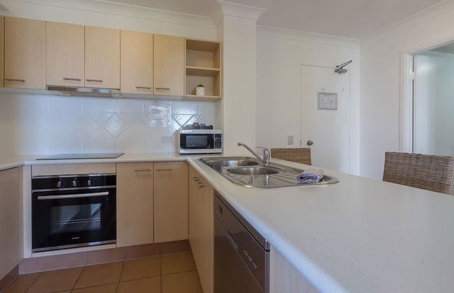 San Mateo on Broadbeach - Photo 12