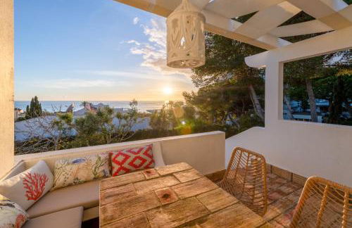Recently renovated 4 bdr Villa with ocean views - Foto 51