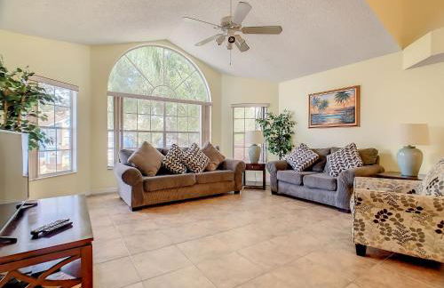 Quaint Getaway! 3 Bedroom Condo Near Disney Parks! - Foto 4