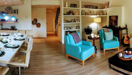 2 Story, 5 Bedroom, 3 Bath Flat, Steps from the Beach & Cliff Walk - Foto 3