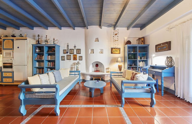 Kerame Studios - Photo 28