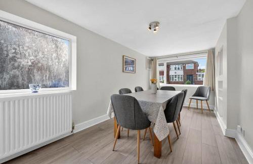 City SuperHost Lovely 3 bed Wythenshawe Home - Foto 12