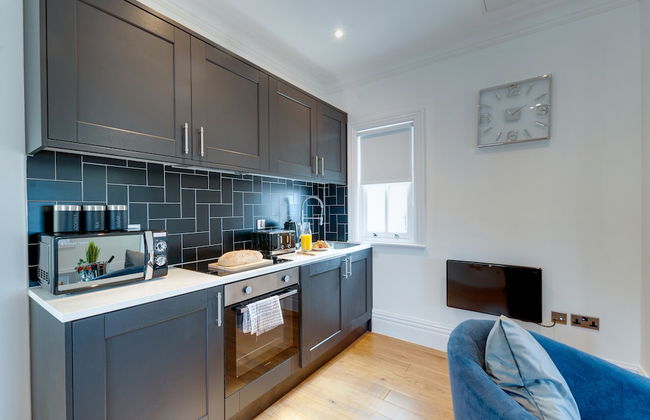 80 by Elite - Photo 45