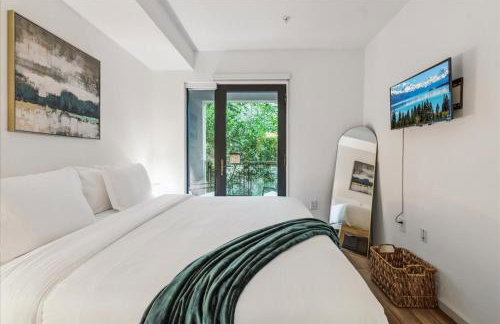 Cozy 1BR apt in Hollywood w Pool, Gym and Parking - Foto 8