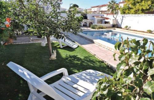 PRECIOSA CASA CON PISCINA AL LADO DE LA PLAYA - Foto 3