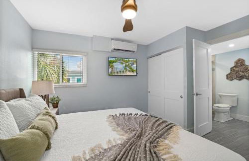 Sea Breeze - Pet Friendly, Located in Siesta Key Village, Steps to Siesta Key Beach! - Foto 14