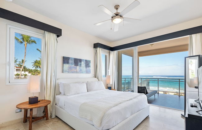 Watermark Luxury Oceanfront All Suite Hotel - Foto 1