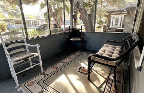 Historic 1920 Bungalow Minutes from DTSP - Foto 28