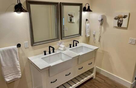 Crazy Cow Private HOT TUB BBQ Sleeps 2 - Foto 10