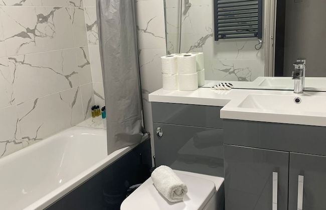 Baker Street Apartments - Photo 36