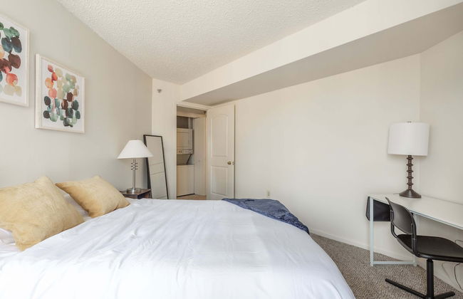 Premium A-Location Apartment - Photo 6