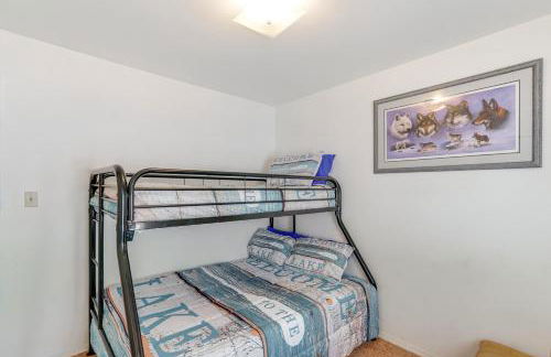 Balcony and Fire Pit Home on Lake of Ozarks! - Foto 18