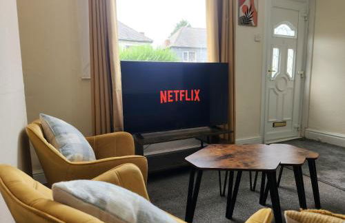 Doncaster Serviced Accommodation - Apartments - 3 Bed House-Close To A1 & M18 - Contractors - Business Travellers - Families - Foto 1