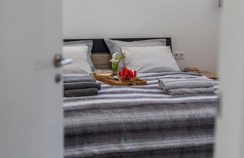 Villa Azure Horizon and Breeze - Panoramic Ocean View and Heated Pool - Foto 53