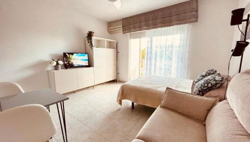 Acogedor estudio La Marina - Foto 4