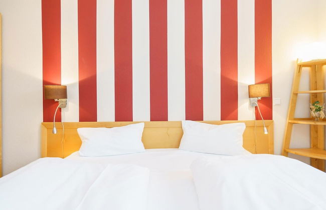 Apartment im Seepark Sellin mit Balkon - Foto 3