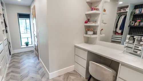 5 Bed Villa-Sleeps 10-Hot Tub-Bar & Pool table - Foto 4, furniture