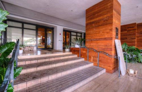 Incredible Ocean Views! Terrace, 1800 sq.ft., Hotel - Photo 19