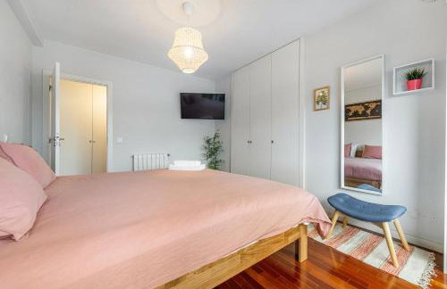 Castelo Point - 2BR Luxe Apartment in the Heart of Guimarães - Foto 4