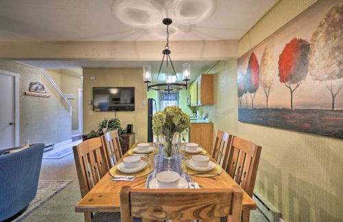 Cozy Poconos Townhome with Fireplace Near Jack Frost - Foto 4