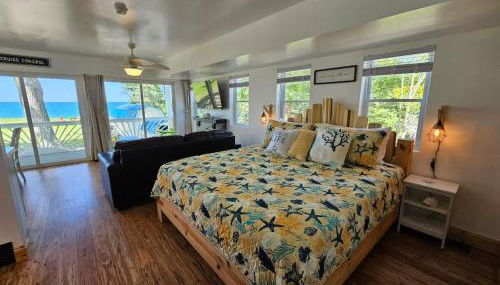 SeaSide Lake-Front Cottage - Photo 4