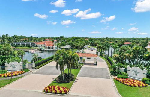 1st floor condo, resort amenities, stunning view - Foto 33