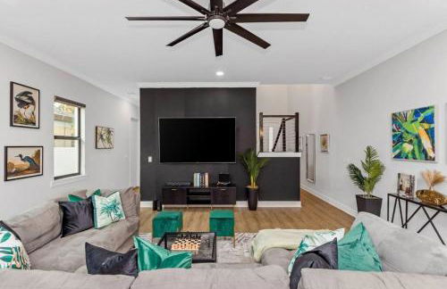 5BR Serenity Tampa Pool and Hot tub - Foto 4