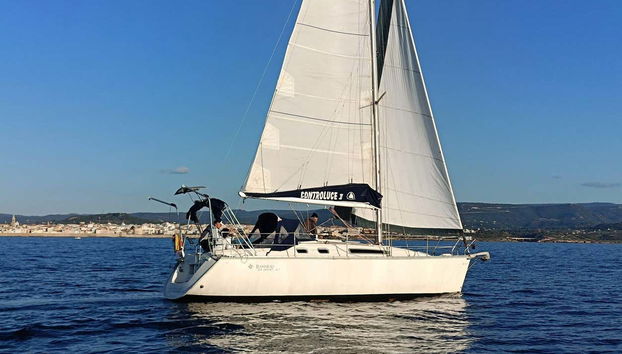 Balade en voilier au cap Caccia - Photo 2, Naviguez au large de la Sardaigne