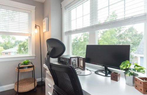 Ultra-Luxurious Home near Boston (Pet-Friendly) - Foto 21