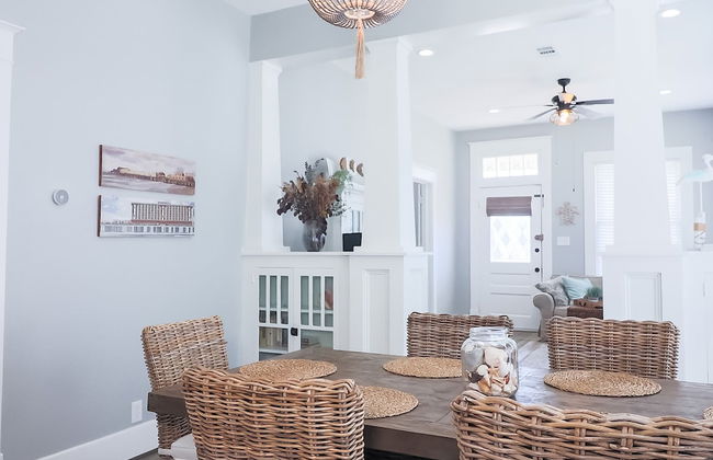 Vibrant Bungalow 2 Minutes to the Beach - Foto 11