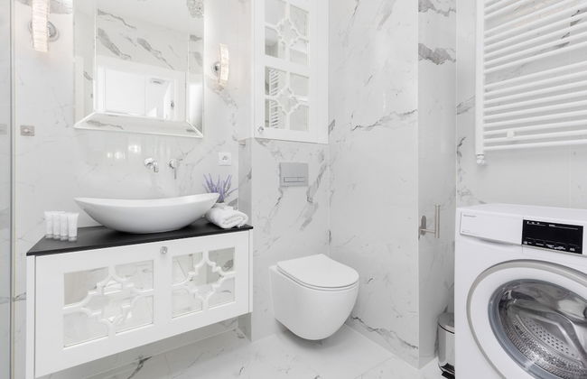 Elegant Apartment Warsaw by Renters - Photo 40