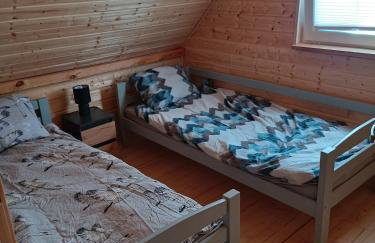 Drewniany domek na kaszubach u Oli - Foto 13