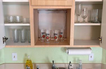 Cozy one bedroom with great water views lots of room - Foto 19