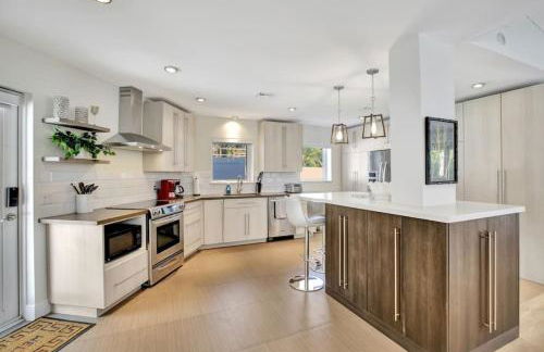 Lakefront Family Fun Home with Private Dock 3BR 2B - Foto 7