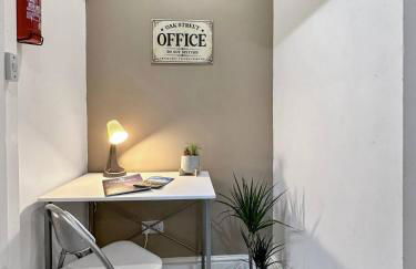 3 bed home in Tonypandy with Balcony View Room - Foto 14