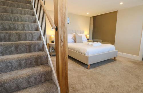 Meadow Manor And Spa - Photo 64