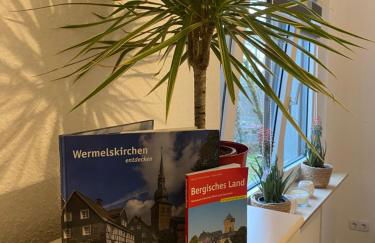 Schöne Ferienwohnung mit Terrasse, nur 2 Minuten zur Autobahn - Foto 9