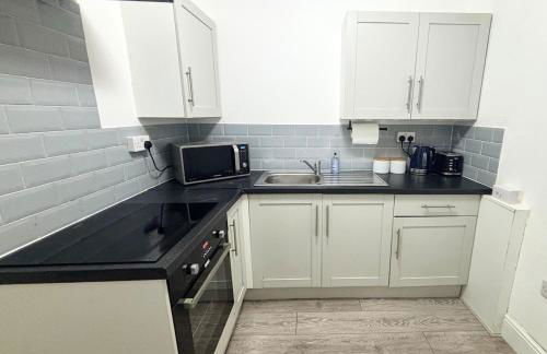 Treforest Apartment 2 Bedrooms - Next Station- Free Parking - Foto 8