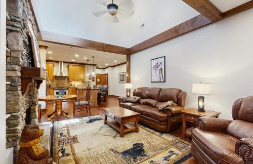 Firefly Cove #202 - Photo 1