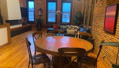 Lumberjack Inn with rooftop - Foto 3