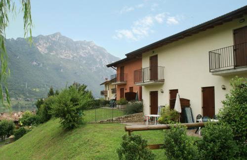 Idyllic cottage next to the beautiful Lake Idro - Foto 125