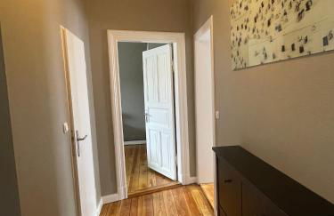 Altbaucharme Deluxe mit Balkon in zentraler Lage - Foto 19