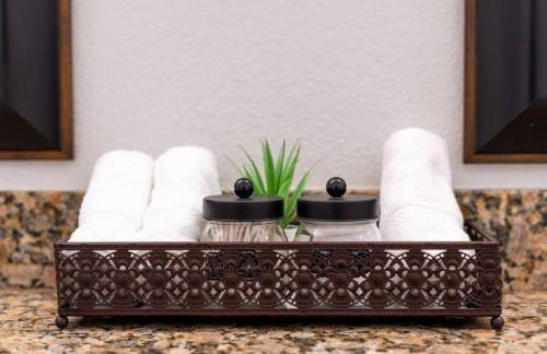 Luxury Scottsdale Retreat Heated Pool and Mini Golf - Foto 46