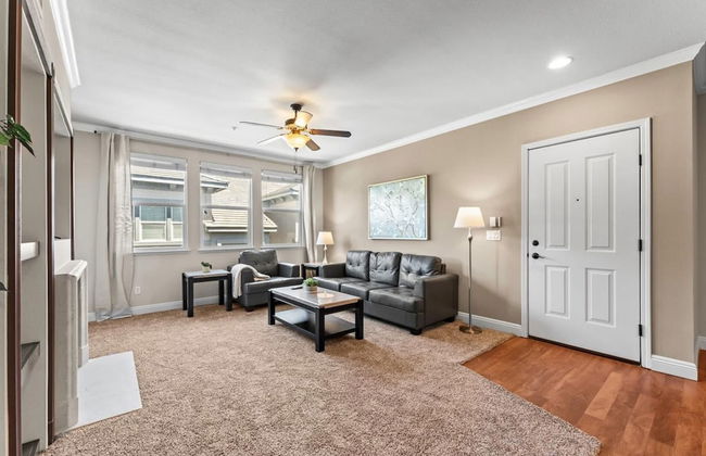 New Luxurious 1BR Apartment Heated Pool Spa Sauna - Foto 13