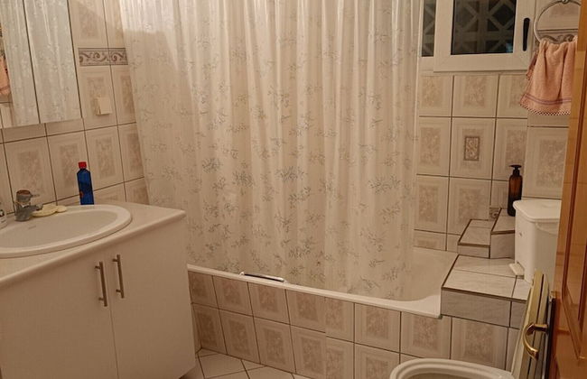 Secluded Holiday Home in Kalavrouza With Mountain Views,bbq - Foto 10