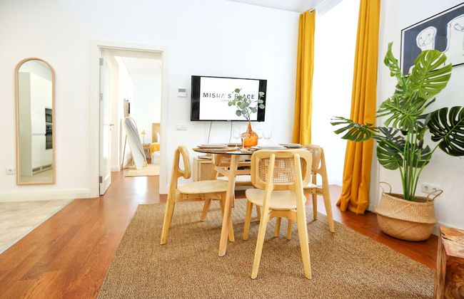 Beach Waves Apartment - Photo 16