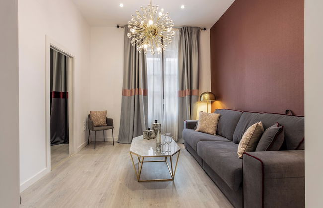 BIBO SUITES PLAZA NUEVA - Photo 50