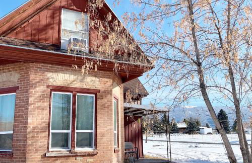 The Jailer's Cottage * Entire Home * Sleeps 12 - Foto 6